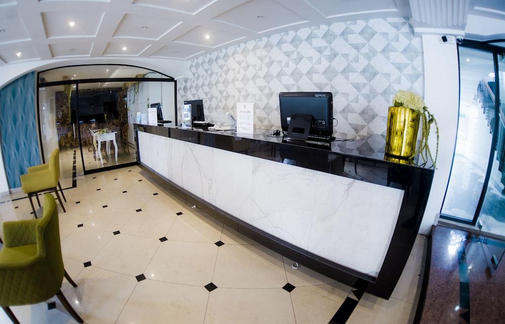 Eh Ejecutivo Urban Hotell Tepic Eksteriør bilde