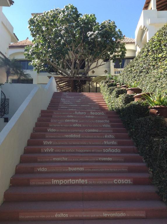 Eh Ejecutivo Urban Hotell Tepic Eksteriør bilde